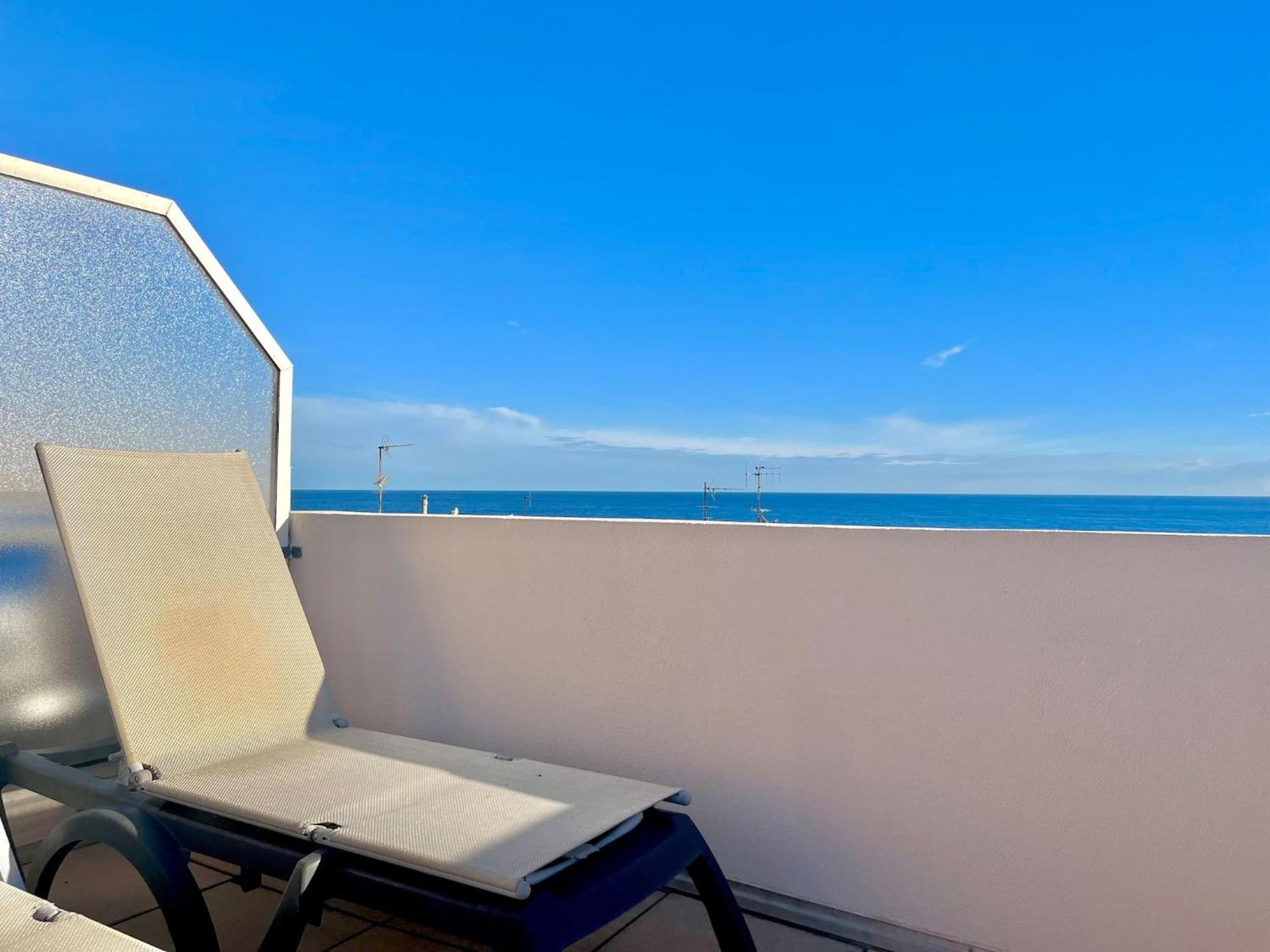 Apartamento "Le Rooftop Des Rivages" Immense Terrasse, Centre Menton Exterior foto