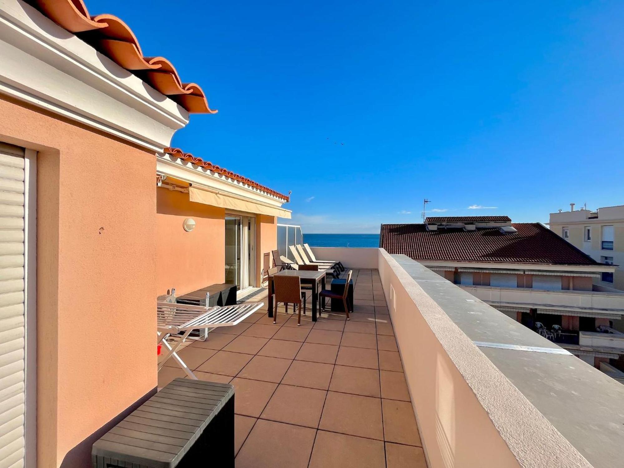 Apartamento "Le Rooftop Des Rivages" Immense Terrasse, Centre Menton Exterior foto